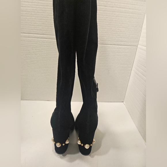 Ivanka Trump thigh-high boots.  21-inch leg length.  4 inch heel. - Picture 2 of 5